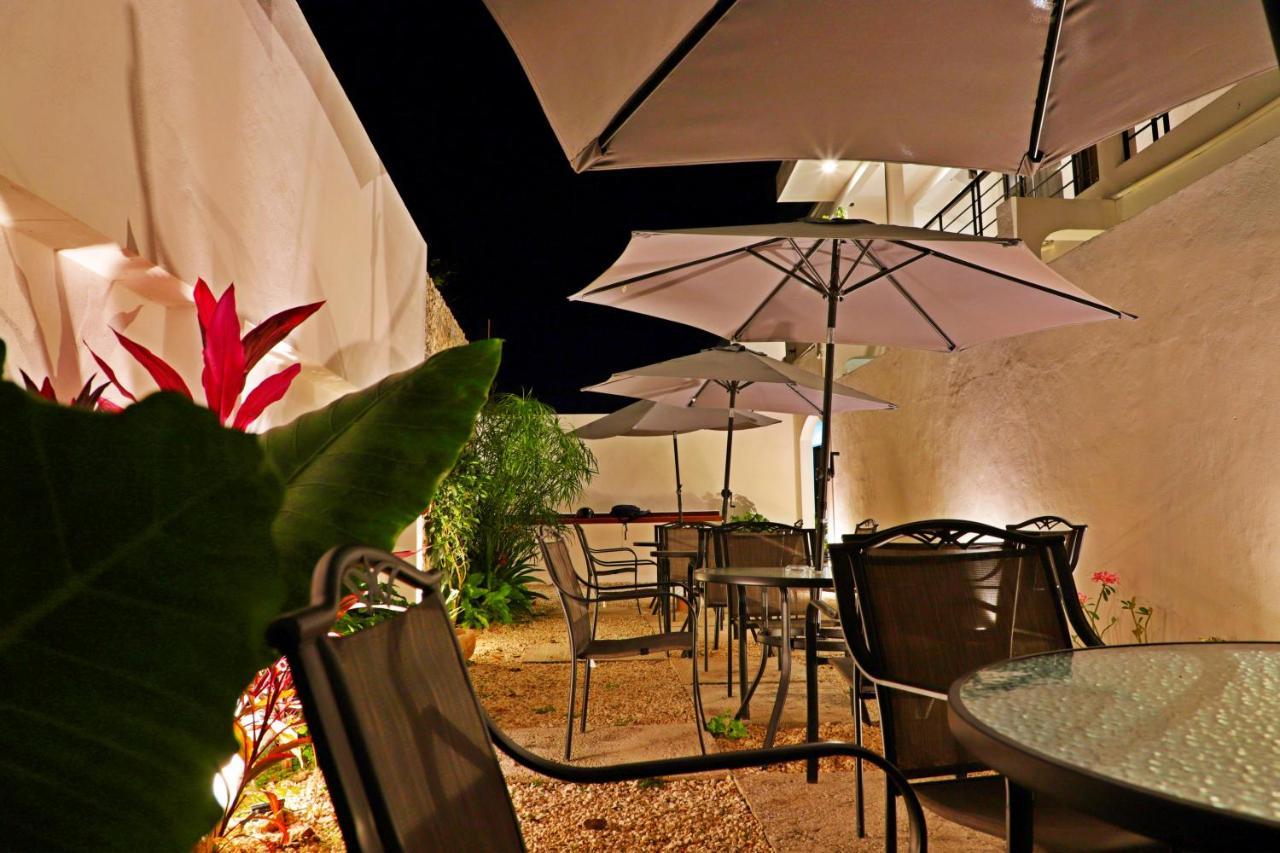 Margarett Hotel Valladolid  Ngoại thất bức ảnh