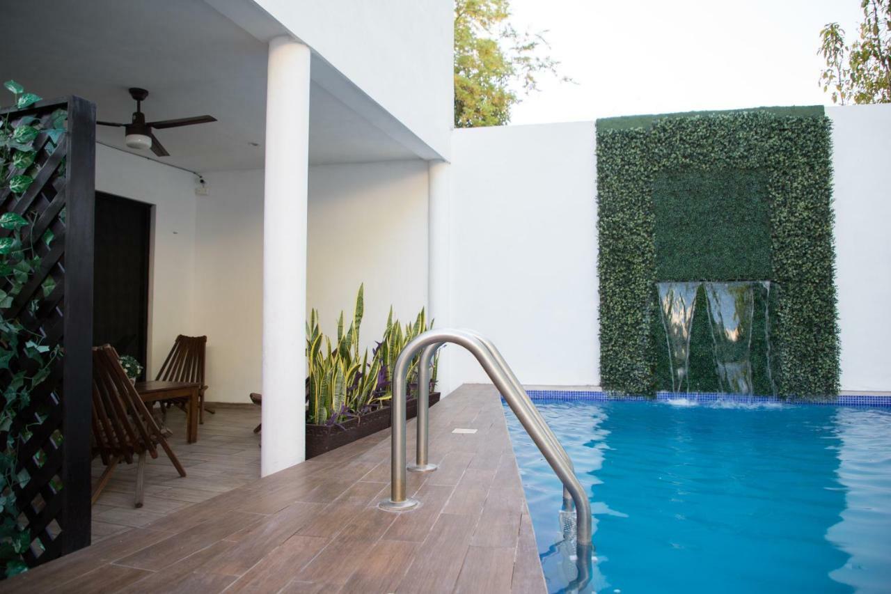 Margarett Hotel Valladolid  Ngoại thất bức ảnh